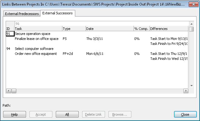 The Links Between Projects dialog box appears when you open a project whose external links have changed, and the change is noted in the Differences field.