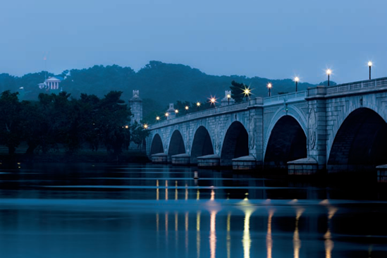 Looking west across the Potomac River toward the Arlington House on a cloudy, early morning (see C on the map). Taken at ISO 100, f/32, 15 seconds with a 180mm lens and a tripod.