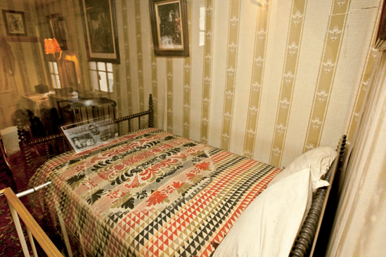 A replica of President Lincoln's deathbed (see C on the map). Taken at ISO 2000, f/4, 1/40 second at with a 20mm lens and a flash bounced off the ceiling.