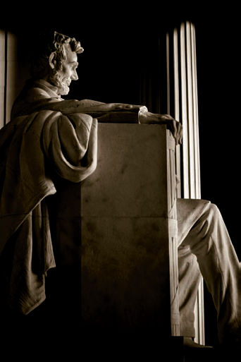 Using a longer lens to frame the statue of Lincoln minimizes distractions — a good idea if the interior of the memorial is crowded with other visitors (see C on the map). Taken at ISO 1000, f/4, 1/100 second with a 120mm lens.