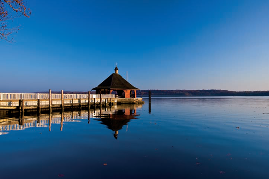 The Mount Vernon Wharf, next to the Pioneer Farmer site (see D on the map). Taken at ISO 100, at f/22, 1/4 second with a 24mm and a tripod.