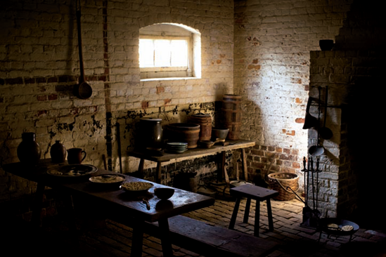 The Greenhouse Slave Quarters, where as many as 15–20 men and women slaves would live (see C on the map). Taken at ISO 1000, 1/50th at f/5.6 with a 50mm lens.