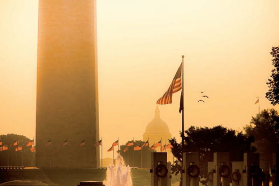 Looking east from the Lincoln Reflecting Pool during a late summer afternoon (see G on the map). Taken at ISO 400, f/8, 1/1250 second with a 280mm lens.