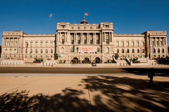 The front of the Thomas Jefferson Building of the Library of Congress seen from east of 1st St. SE (see A on the map). Taken at ISO 100, f/8, 1/250 second with a 20mm lens.