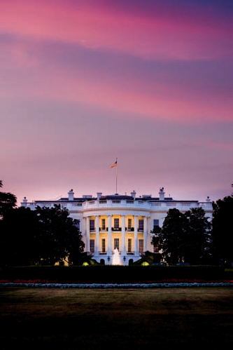 The White House seen from its south sidewalk off of E Street NW (see B on the map). Taken at ISO 800, f/4, 1/60 second with a 90mm lens.