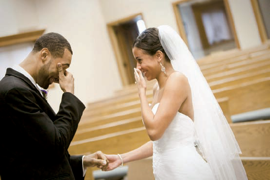 BRIDE AND GROOM FIRST LOOK