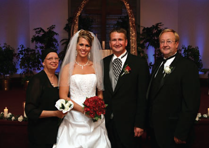 PHOTOGRAPHING THE GROOM AND HIS FAMILY