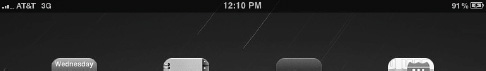 The iPad with Wi-Fi + 3G shows the carrier name and signal strength, as well as the network type (3G, EDGE) on the left side of the status bar.