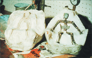 Both halves of the open mold, with armature laid inside. (Copyright Stop Motion Works.)