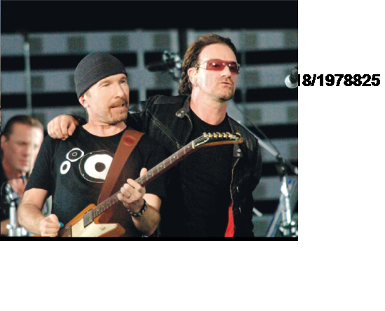 Bono and The Edge, 2006. Nikon D2X, 1/400 sec, f/2.8, ISO 1600, 200 mm