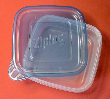 Ziploc brand square 2.5 cup container