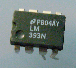 A destroyed LM393N comparator
