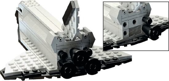 Now you see why I used Technic bricks to build the end of the body. The inset shows the rear of the shuttle without all the cones in place.