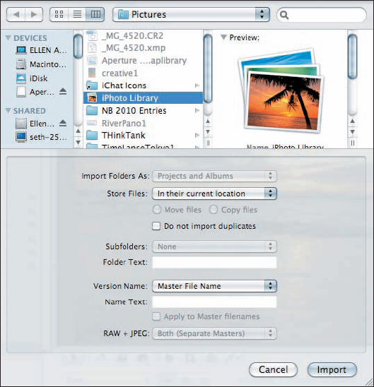 Use this import dialog to copy or move your iPhoto library into Aperture 3.