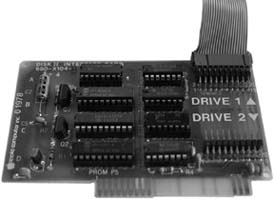 Connecting an Apple disk drive to the controller card