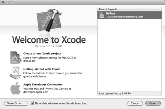 The opening Xcode dialog box lets you choose between creating a new project or opening an existing one.