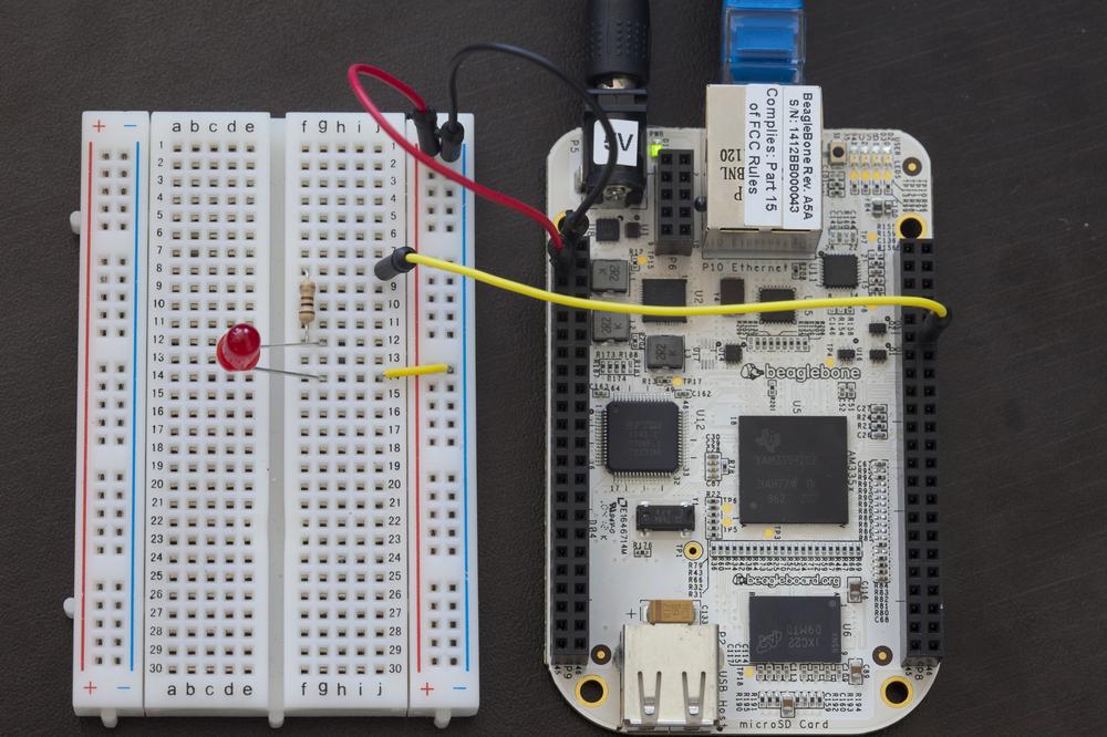 Wiring up an LED to GPIO to pin 12 on header P8 (GPIO 44)