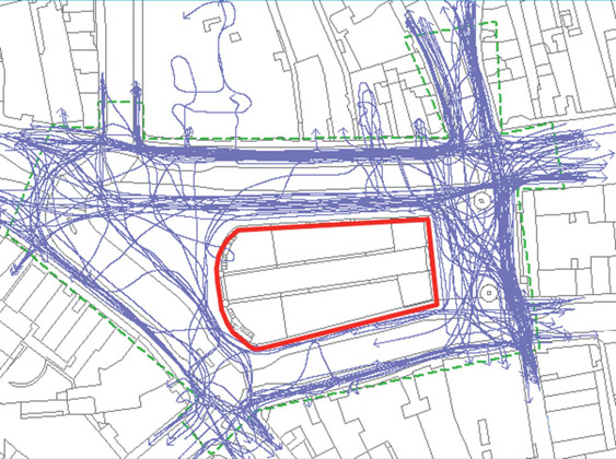 Figure 3.3 Pedestrian routes before development, Nottingham Old Market Square