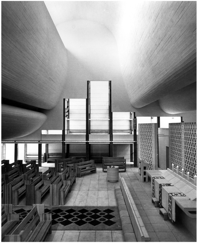 Figure 4.15 Interior, Bagsvaerd Church, Copenhagen, 1968–76, by Jørn Utzon.