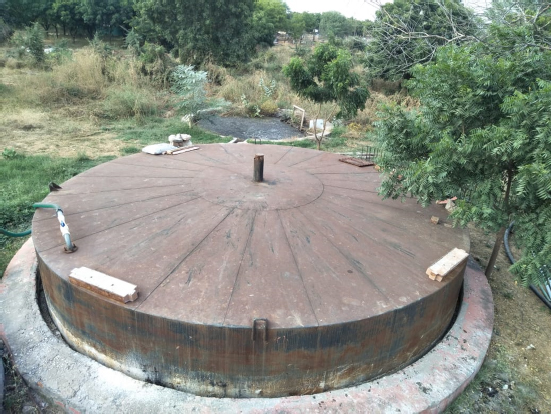 A photograph of the biogas generation plant at the LNMIIT, Jaipur.