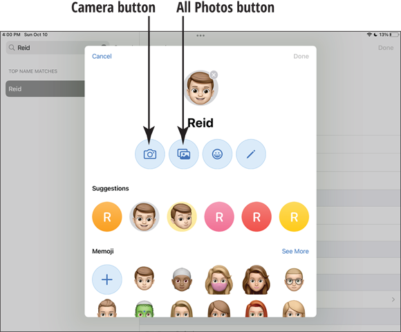 Snapshot of adding a photo or a memoji to a contact.