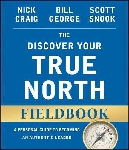 Cover image for The Discover Your True North Fieldbook: A Personal Guide to Finding Your Authentic Leadership, 2nd Edition