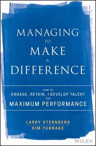 Cover image for Managing to Make a Difference
